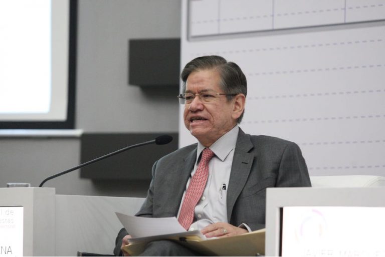 Enrique Quintana, El Financiero.