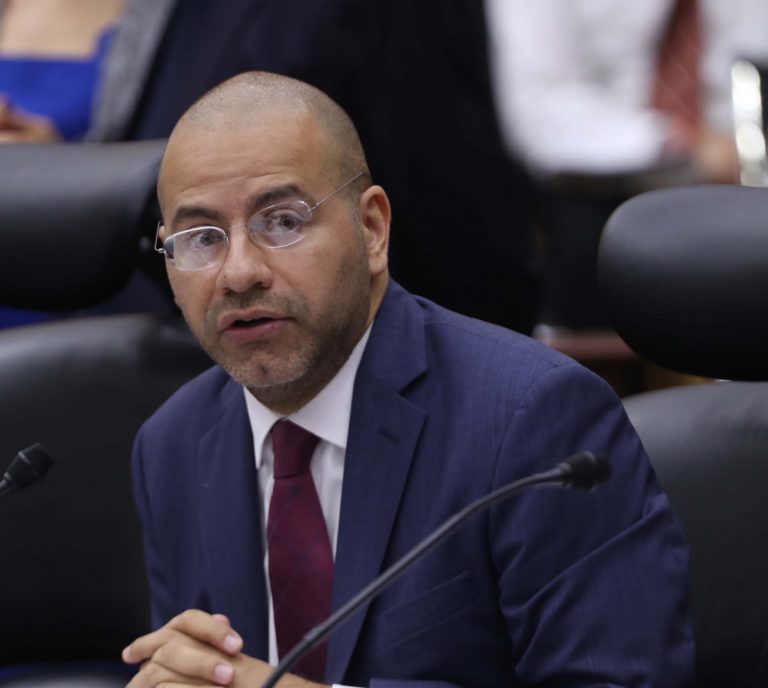 Roberto Ruíz Saldaña, Consejero Electoral.