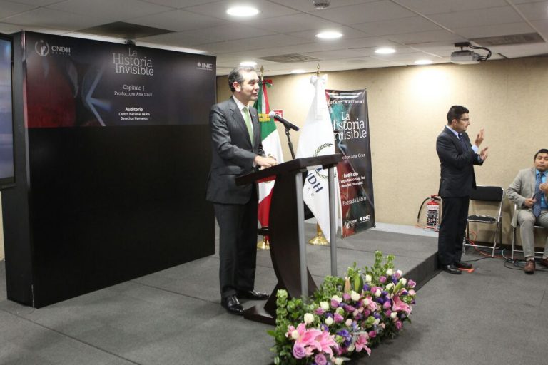 Lorenzo Córdova Vianello, Consejero Presidente del INE en la  Proyección del documental LA HISTORIA INVISIBLE.