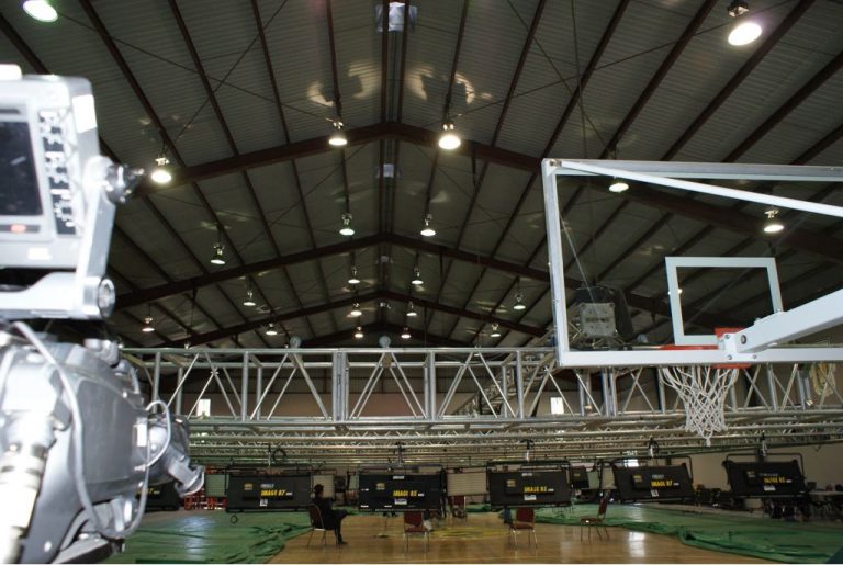 Preparativos en la Universidad Autónoma de Baja California para el 
Segundo Debate Presidencial.