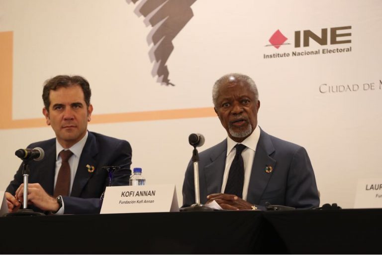 Lorenzo Córdova, Laura Chinchilla y María del Carmen Alanís