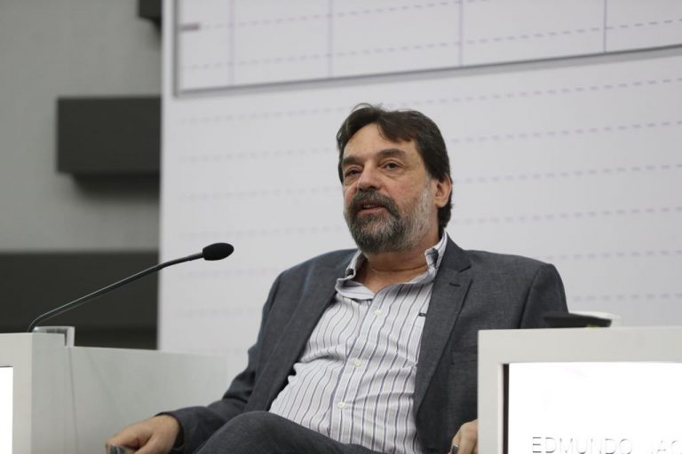 Luis Woldenberg, Nodo.