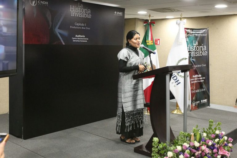 Eufrosina Cruz, Diputada Local en el estado de Oaxaca.