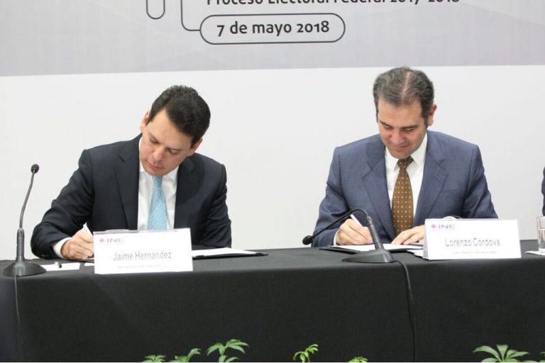 Firma de Convenio INE-CFE.