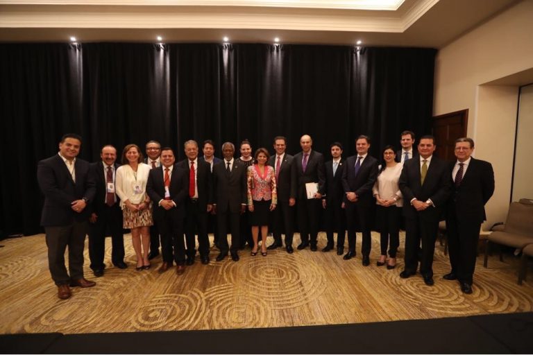 Reunión Kofi Annan  Ex-Secretario de la ONU con Representantes de Partidos Políticos.