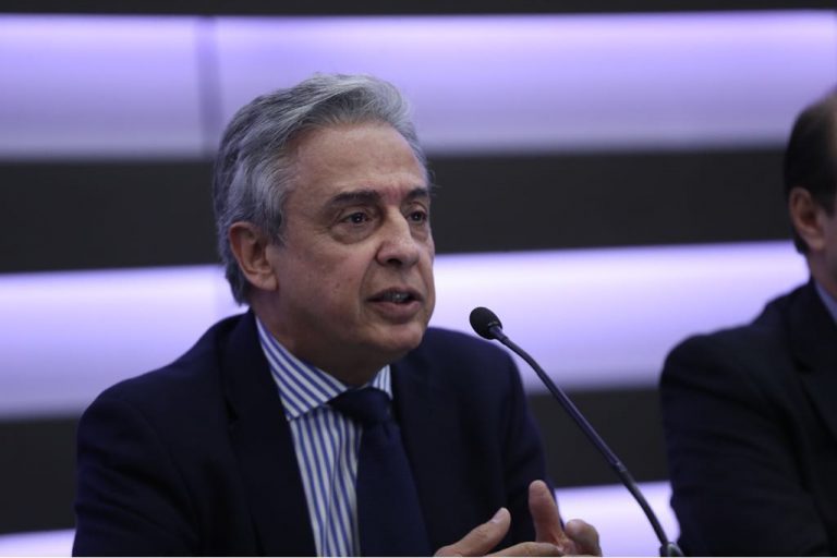 Fernando Castañeda Sabido, FCPyS de la UNAM.