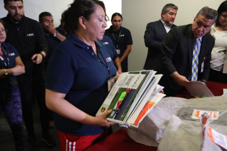 Visita a la bodega donde se resguarda el Voto de los Mexicanos Residentes en el Extranjero.