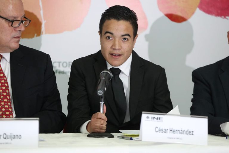 César Hernández Grimaldo.