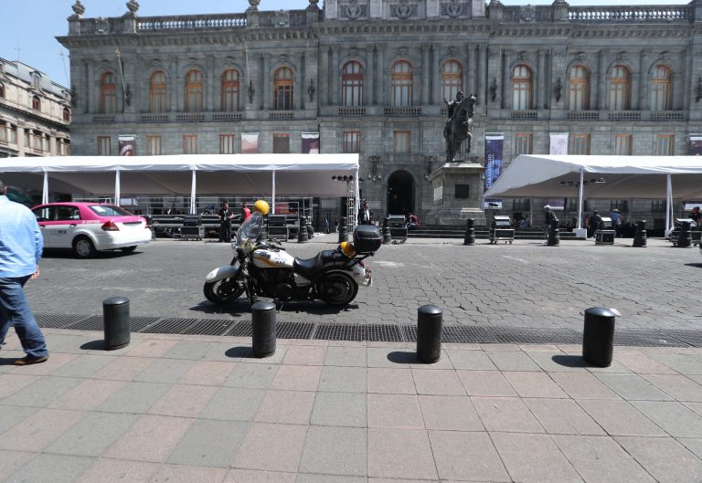 Preparativos para el Primer Debate Presidencial, utilizado el domingo 22 de abril de 2018.