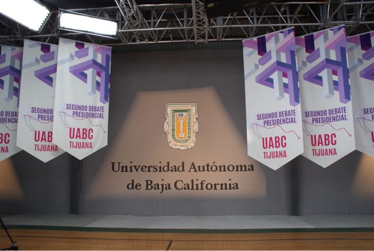 Recorrido con medios de comunicación por las instalaciones sede del Segundo Debate Presidencial en la Universidad de Baja California.