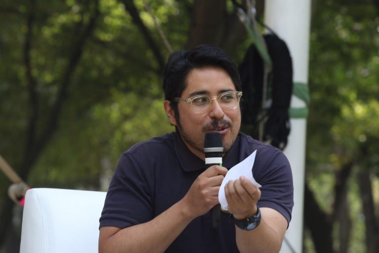 Santiago Solis Escritor