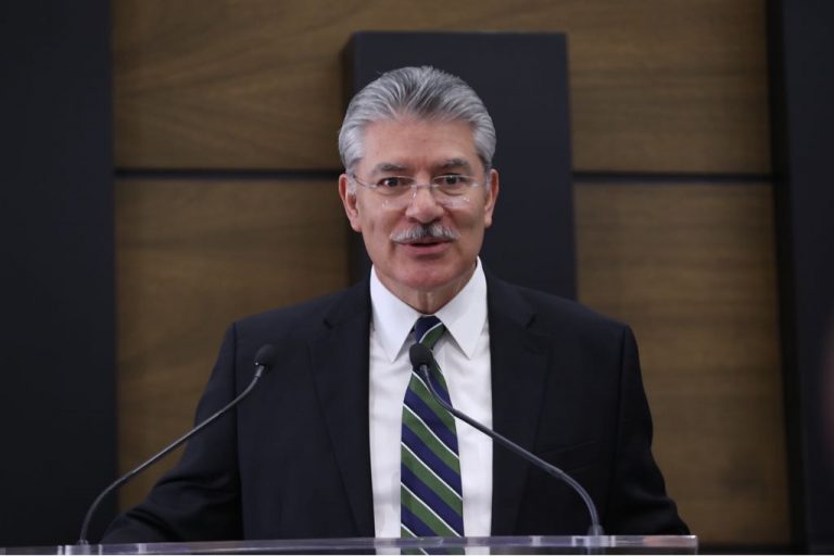 Arturo Sánchez Gutiérrez, Decano de la Escuela  de Gobierno y Transformación Pública del ITESM.