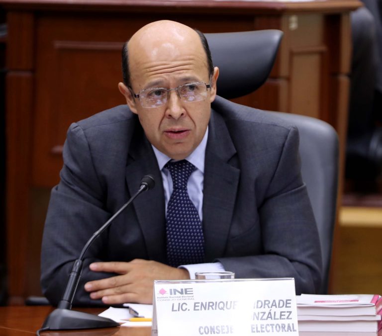 Consejero Electoral Enrique Andrade