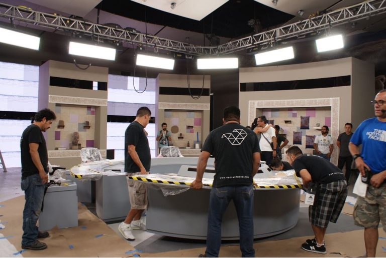 Preparativos para el Tercer Debate Presidencial en el Gran Museo del Mundo Maya