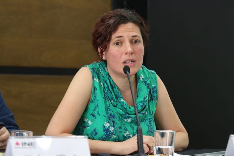 Maira Vaca, Catedrática de la UIA.