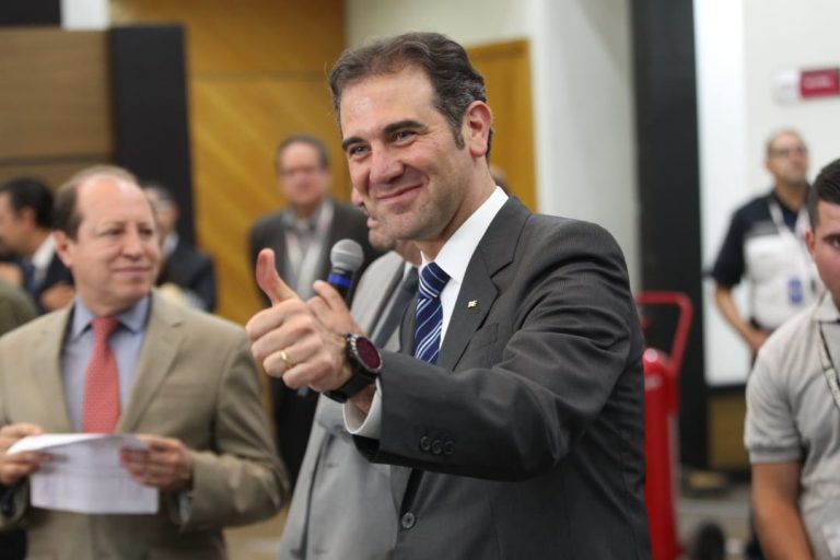 Aspectos presentación de materiales electorales.