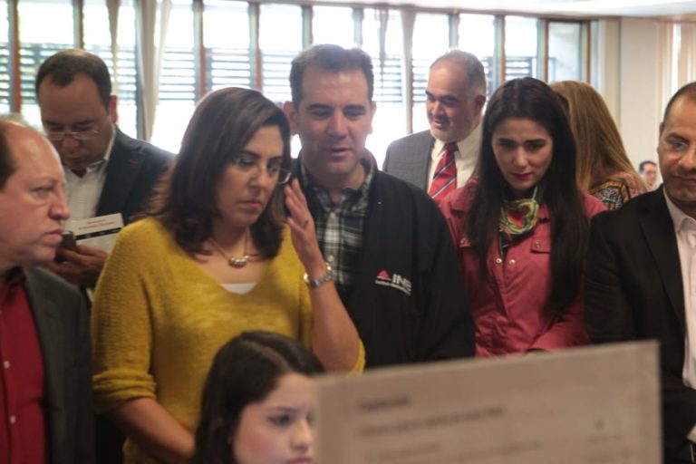 Centro de Captura y Verificación. (CAT Centro de Acopio y Transmisión de Datos)