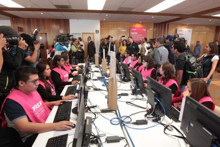 Centro de Captura y Verificación. (CAT Centro de Acopio y Transmisión de Datos)