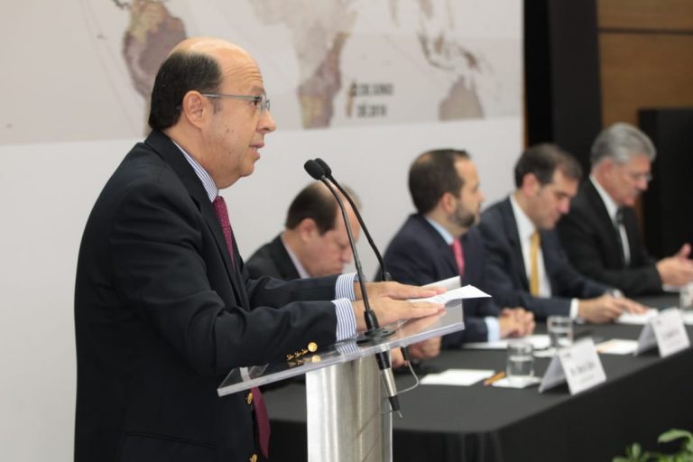 Enrique Andrade González, Consejero Electoal y Presidente de la Comisión Temporal del Veto de los Mexicanos Residentes en el Extranjero.