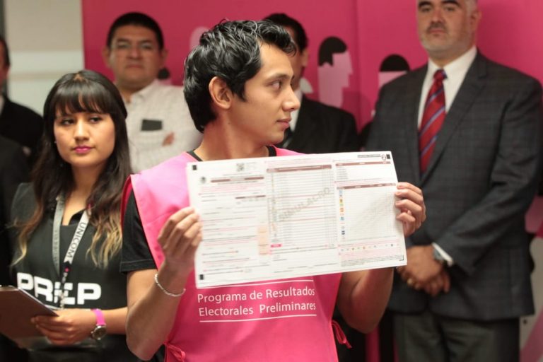 Centro de Captura y Verificación. (CAT Centro de Acopio y Transmisión de Datos)