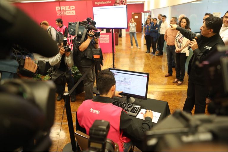 Centro de Captura y Verificación. (CAT Centro de Acopio y Transmisión de Datos)