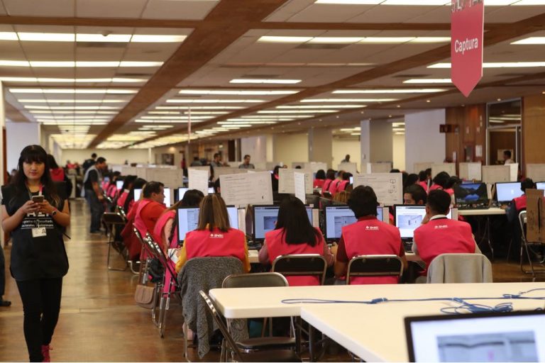 Centro de Captura y Verificación. (CAT Centro de Acopio y Transmisión de Datos)