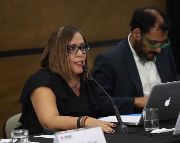 Maricela Protillo, Académica de la UIA.