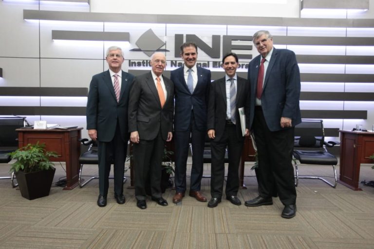 Conferencia “Evolución democrática y de las instituciones electorales"