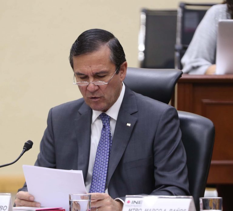 Edmundo Jacobo Molina, Secretario Ejecutivo.