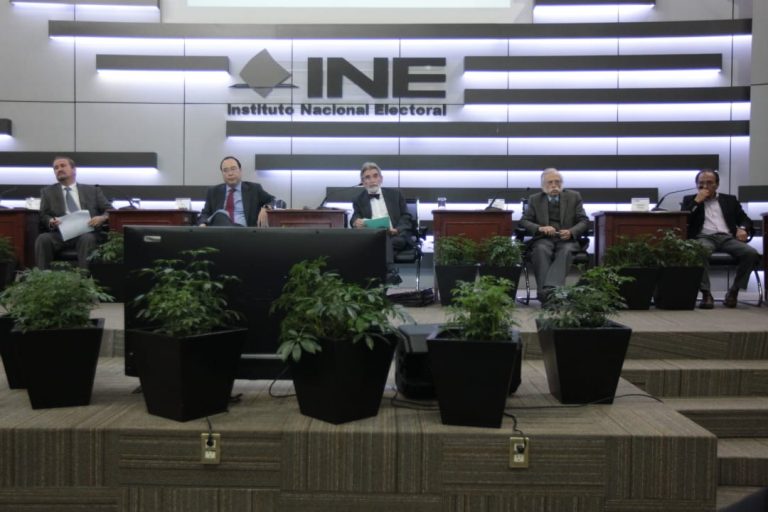 Mesa 3: Análisis de los aspectos operativos de los conteos rápidos.