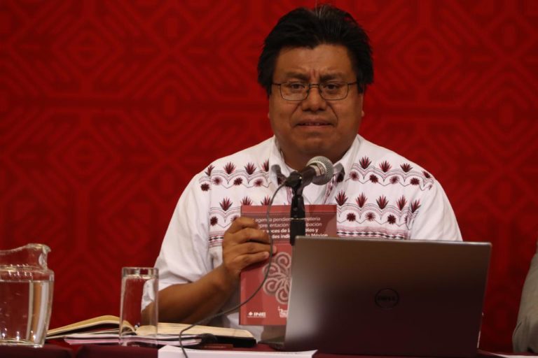 Adelfo Regino Montes, Instituto Nacional de Lenguas Indígenas.