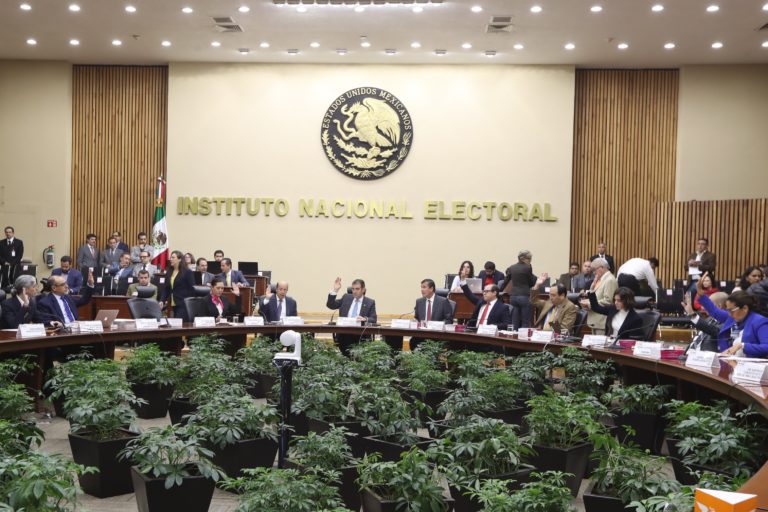 Sesión Extraordinaria del Consejo General.