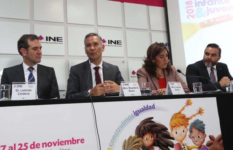Conferencia de prensa para presentar la Consulta Infantil y Juvenil 2018.