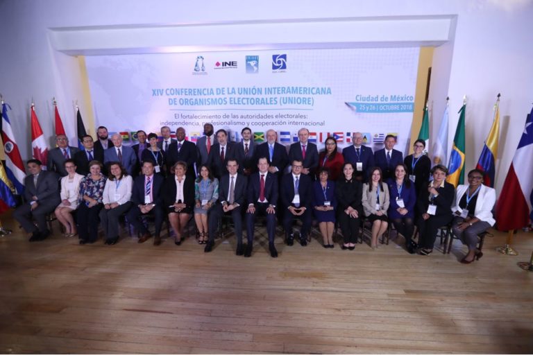 Clausura de la XVI Conferencia de la Unión Interamericana de Organismos Electorales (UNIORE).