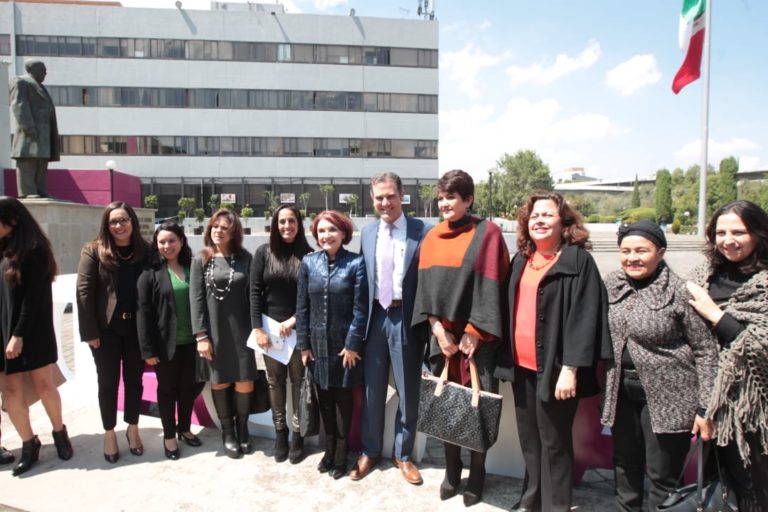 Presentación del Informe sobre los compromisos  HeForShe suscritos por los partidos políticos.