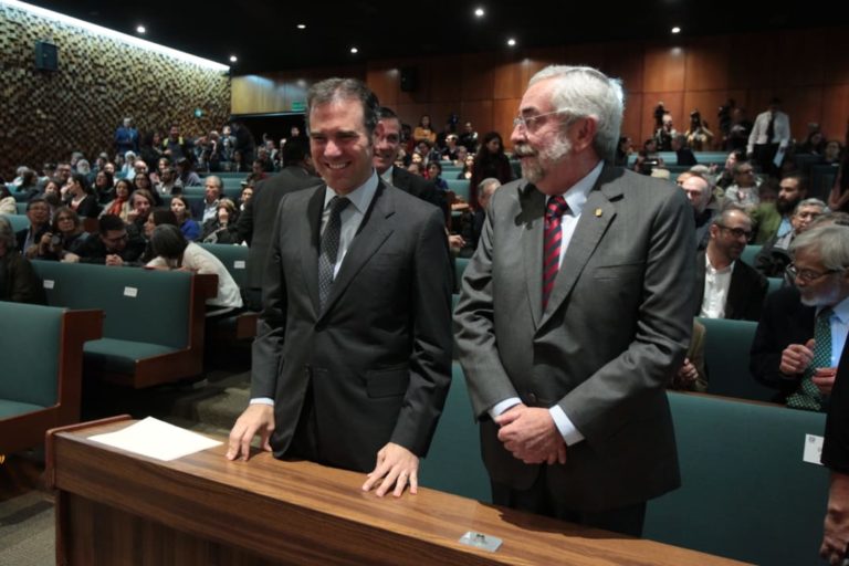 Lorenzo Córdova Vianello, Consejero Presidente del INE y Enrique Graue Wiechers Rector de la UNAM.
