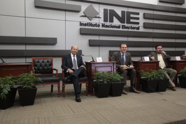 Acto inaugural del Seminario Evaluación del voto de las y los mexicanos residentes en el extranjero Elecciones 2018.