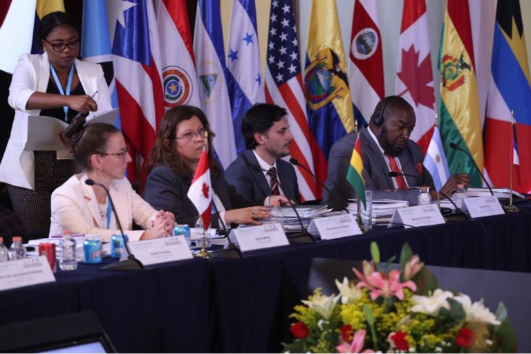 Clausura de la XVI Conferencia de la Unión Interamericana de Organismos Electorales (UNIORE).