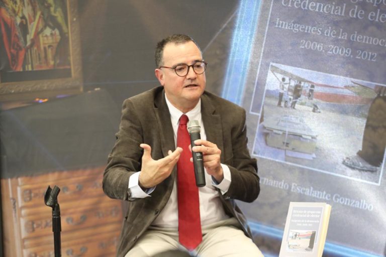 Fernando Escalante (Autor).