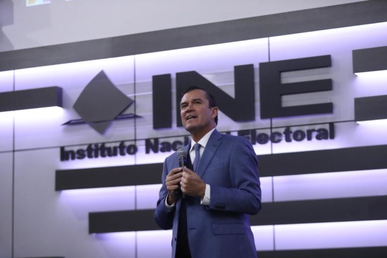 Edmundo Jacobo, Secretario Ejecutivo del INE.