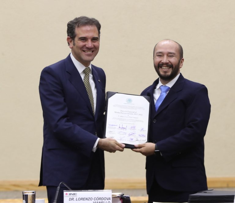 Alberto Pérez Vázquez, Vocal Secretario del Distrito 07 en el estado de Oaxaca.