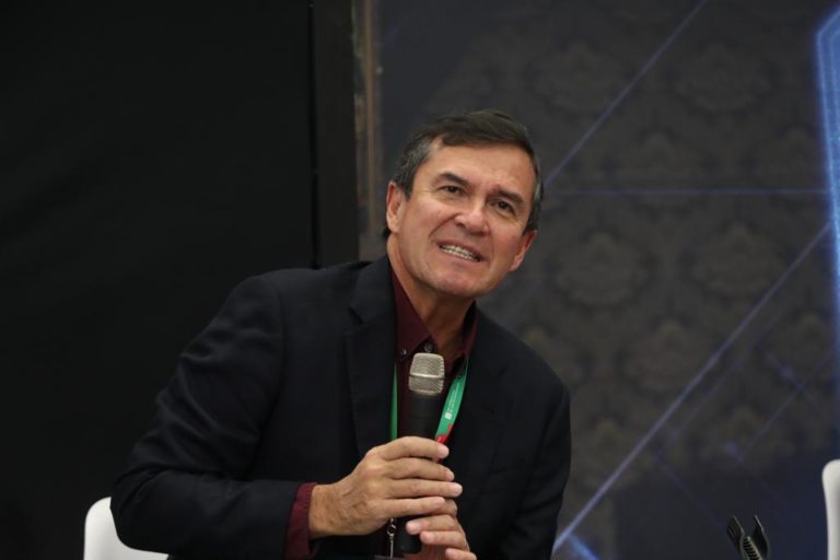 Secretario Ejecutivo del INE Edmundo Jacobo Molina