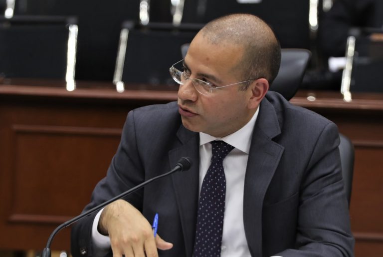 Roberto Ruíz Saldaña, Consejero Electoral.