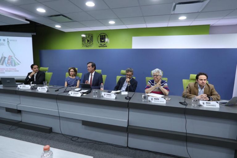 Mesa 2. Redes Sociales digitales y su impacto en la construcción de ciudadanía, en la participación ciudadana y en la ampliación de derechos.