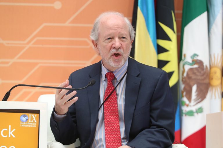Patrick Merloe, NDI Estados Unidos.