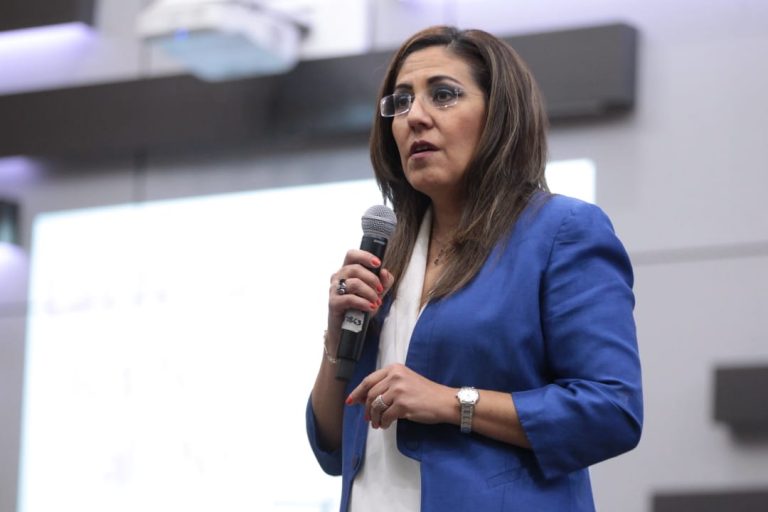 Claudia Zavala Pérez en el Foro “Las Niñas y los Niños en el INE”.