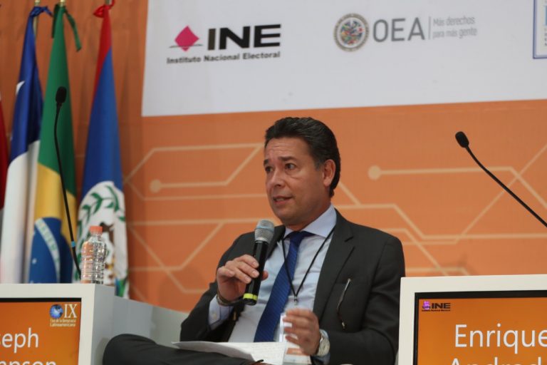 Joseph Thompson. IIDH Capel, Costa Rica.