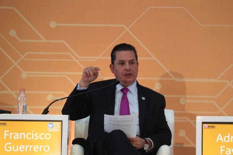 Francisco Guerrero, EOA México.