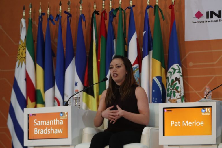 Samantha Bradshaw, Universidad de Oxford, Reino Unido.