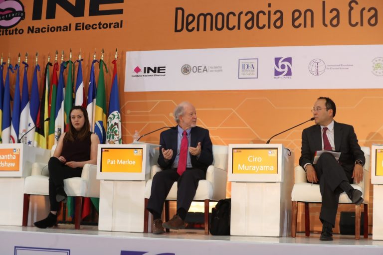 Sesión VI. Nuevas tecnologías y el futuro de la democracia.